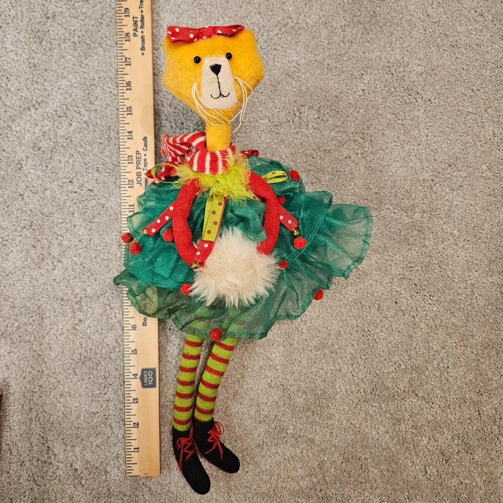 Cracker Barrel Full of Mischief Cat Sitter Shelf Sitter 18